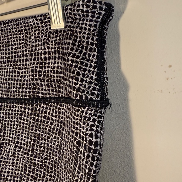 Lululemon Women’s High Rise Wunder Under Luxtreme Leggings, Size 4, Blk & Wht - Picture 10 of 13
